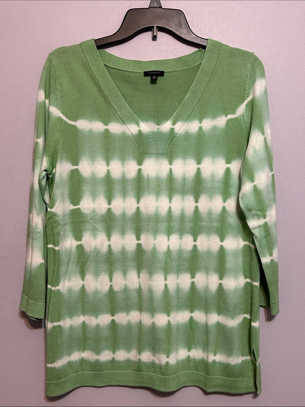 Talbots Green & White Tie Dye Print V- neck Sweater - Size Medium
